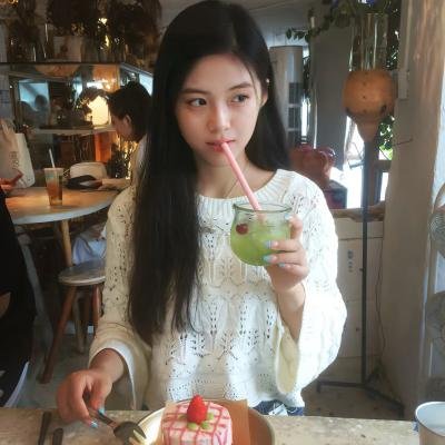 女演员今天依然